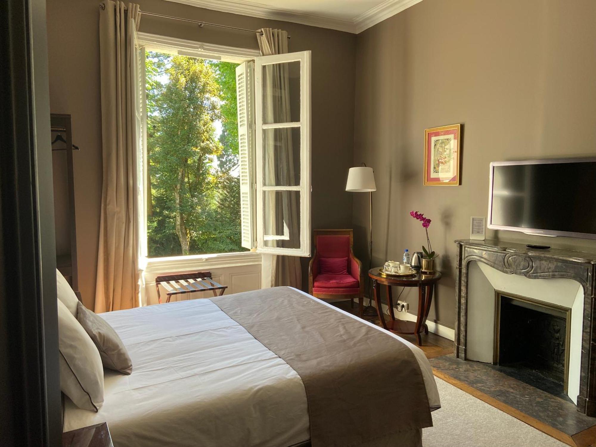 La Grande Carree Bed & Breakfast Saint-Cyr-sur-Loire Room photo